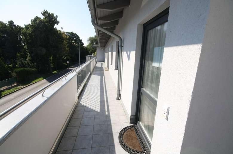 Moderne Ferienwohnung An Der Ostsee Im Haus Leuchtfeuer Diedrichshagen  Exterior foto
